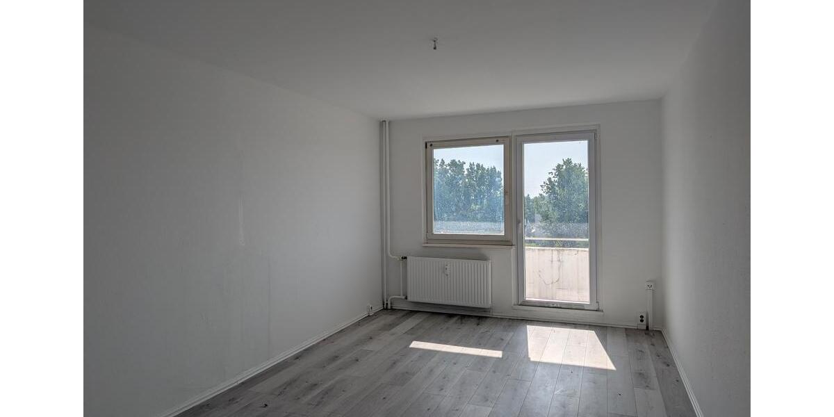 Etagenwohnung Staßfurt - 4 Zimmer, 86 m&sup2;, 411&euro; | Angebot:22420261