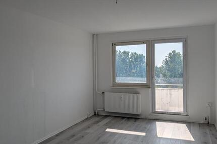 Wohnung Staßfurt - 4 Zimmer, 86 m&sup2;, 411&euro; | Angebot:22420261