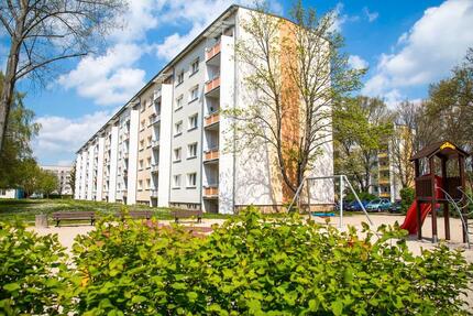 Wohnung Altenburg - 3 Zimmer, 59 m&sup2;, 335&euro; | Angebot:25182327