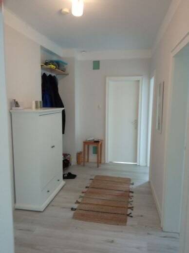 Etagenwohnung Pinneberg - 2 Zimmer, 72 m&sup2;, 795&euro; | Angebot:24835215