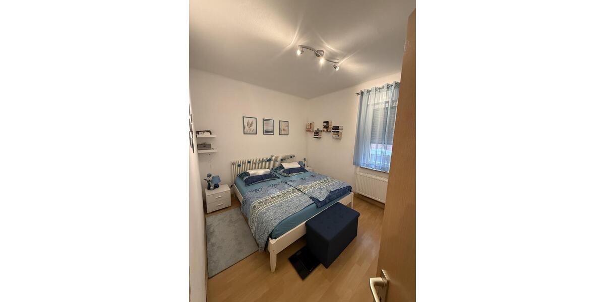 Etagenwohnung Stuttgart Luginsland - 3 Zimmer, 65 m&sup2;, 900&euro; | Angebot:26580016