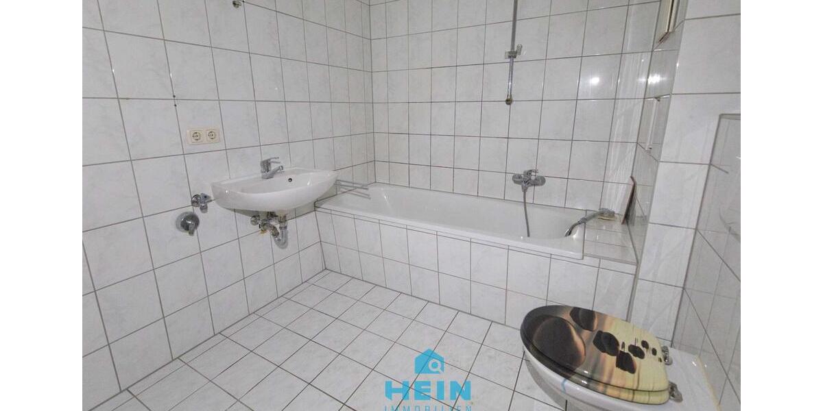 Dachgeschoßwohnung Auerbach/Vogtland Vogtland - 3 Zimmer, 67 m&sup2;, 335&euro; | Angebot:26131606