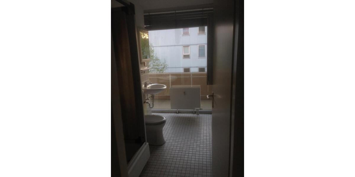Etagenwohnung Bonn Auerberg - 1 Zimmer, 44 m&sup2;, 650&euro; | Angebot:26414706