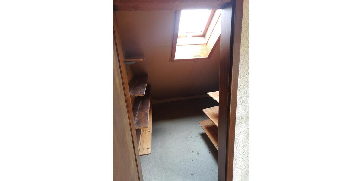 Dachgeschoßwohnung Lindenfels - 5 Zimmer, 110 m&sup2;, 550&euro; | Angebot:25837999