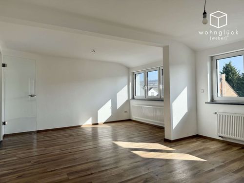 Dachgeschoßwohnung Bad Mergentheim - 4 Zimmer, 87 m&sup2;, 900&euro; | Angebot:25433235