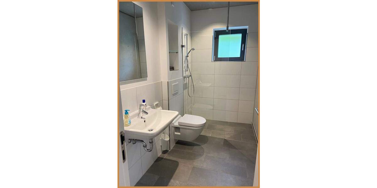 Gewerbeobjekt Zell am Harmersbach Unterharmersbach - 4 Zimmer, 164 m&sup2;, 1.400&euro; | Angebot:25739430