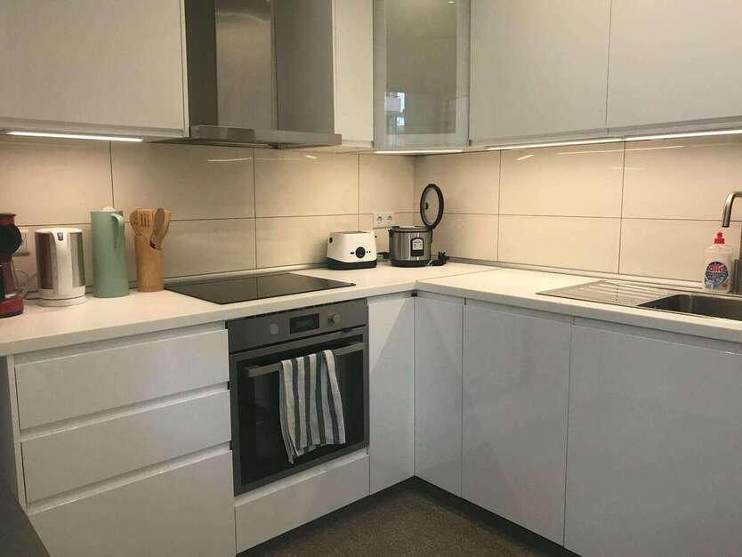 Wohnen auf Zeit in Düsseldorf 1.350 € 3 zimmer