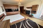Großzügige 160m² 3-Zimmer Wohnung mit Wintergarten & Extra-Büro
