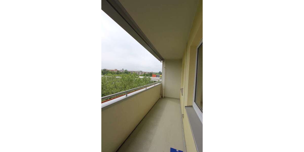 Etagenwohnung Gera Lusan - 1 Zimmer, 34 m&sup2;, 230&euro; | Angebot:27055975