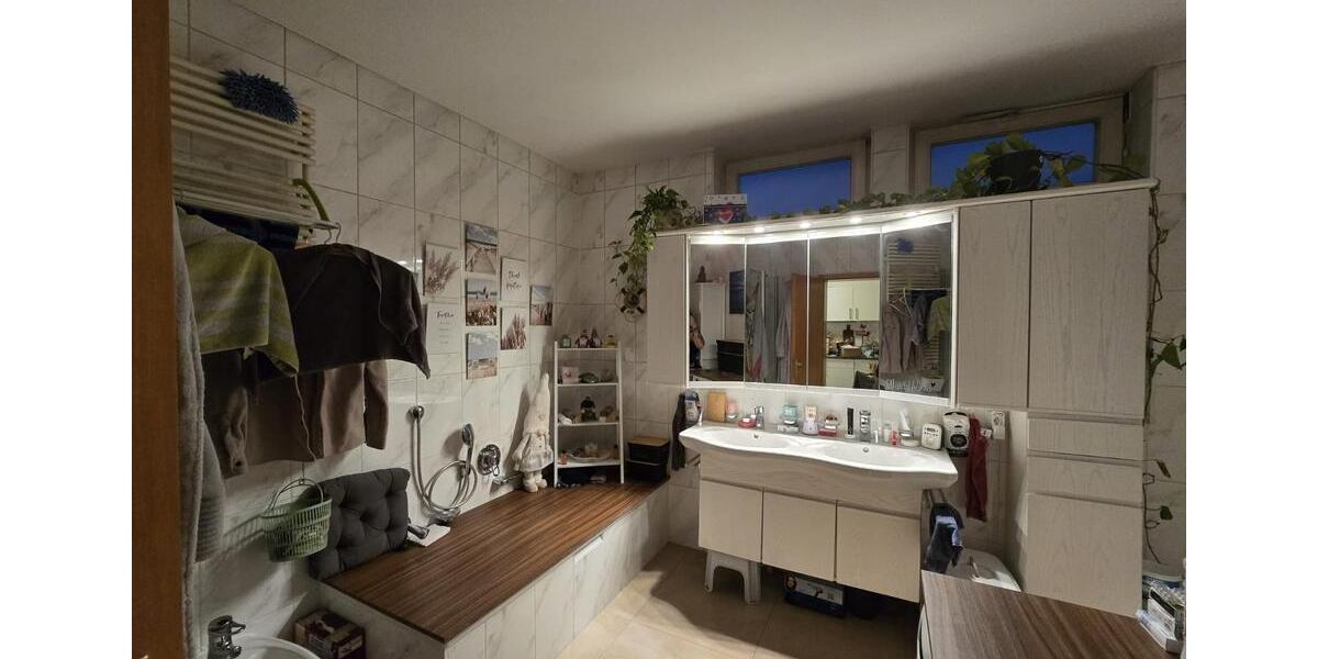 Erdgeschoßwohnung Metzingen - 3 Zimmer, 950&euro; | Angebot:23411741