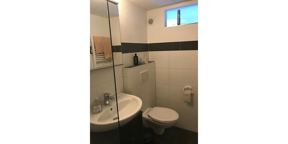 Wohnen auf Zeit Buch am Erlbach - 1 Zimmer, 20 m&sup2;, 490&euro; | Angebot:26249760
