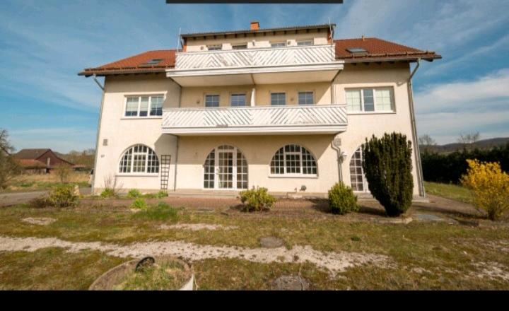 5 Zimmer Wohnung in Bartolfelde