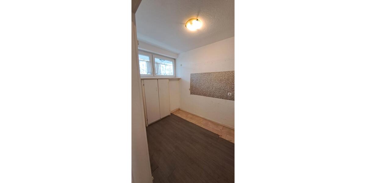 Etagenwohnung Krefeld Benrad - 2 Zimmer, 52 m&sup2;, 500&euro; | Angebot:26573032
