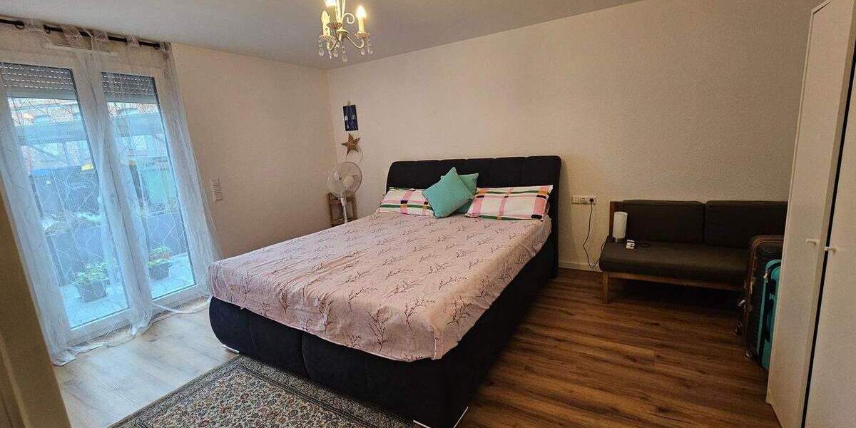 Terrassenwohnung Markgröningen - 3 Zimmer, 100 m&sup2;, 1.430&euro; | Angebot:24699876