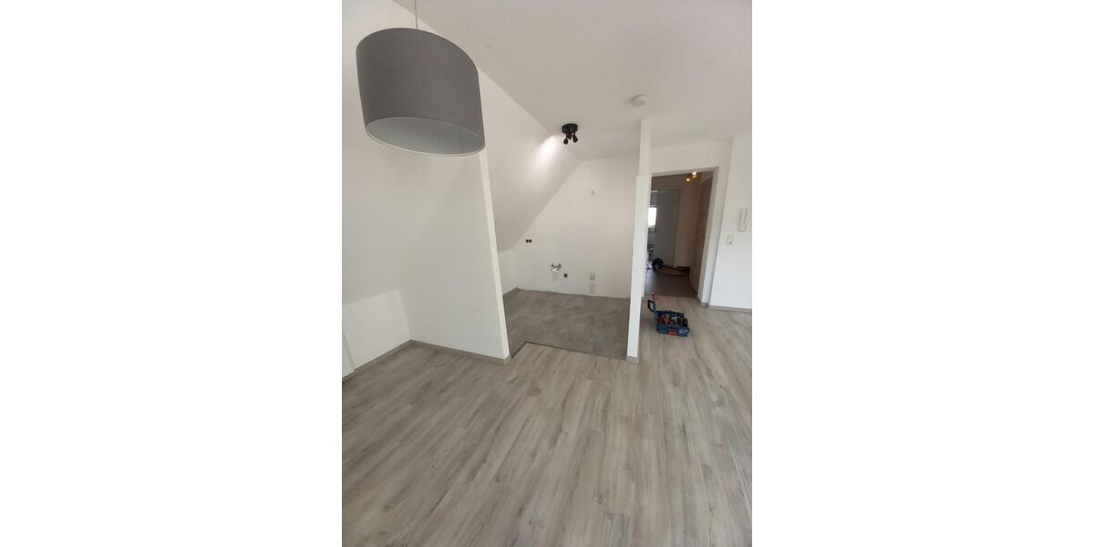 Dachgeschoßwohnung Polch - 3 Zimmer, 75 m&sup2;, 780&euro; | Angebot:26459300