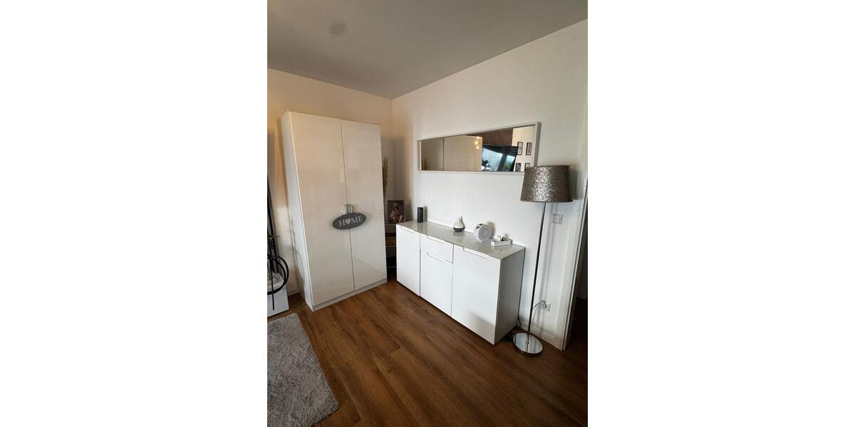 Etagenwohnung Mönchengladbach Süd - 1 Zimmer, 42 m&sup2;, 460&euro; | Angebot:26688537