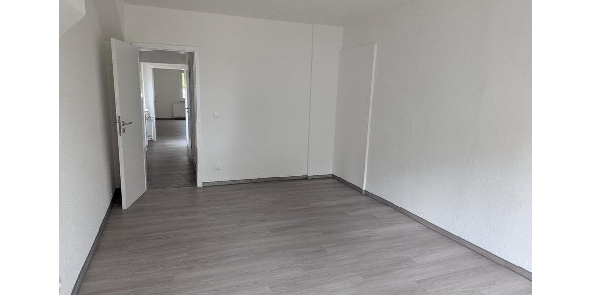 Etagenwohnung Finsterwalde - 2 Zimmer, 67 m&sup2;, 500&euro; | Angebot:26586435