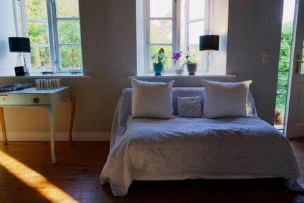 Möblierte, sehr gemütliche Haushälfte für 3-6 Monate 4 zimmer