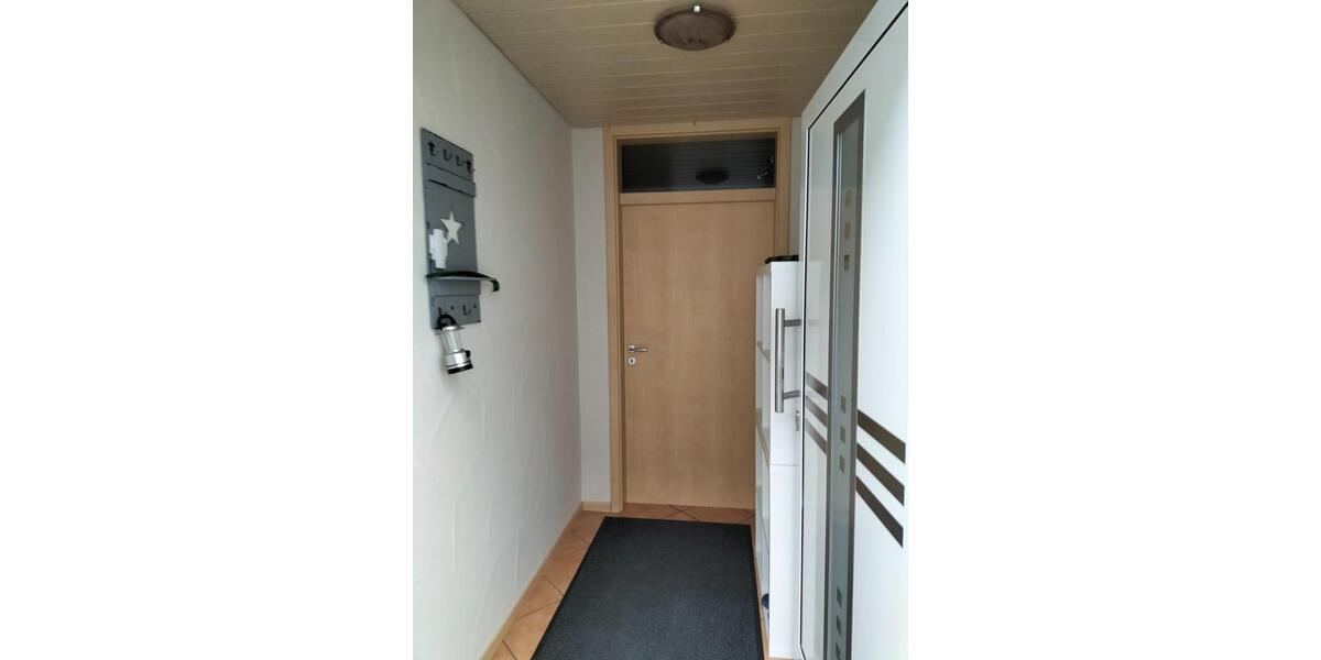 Wohnen auf Zeit Vaihingen an der Enz - 3 Zimmer, 90 m&sup2;, 9.999.999&euro; | Angebot:24423761