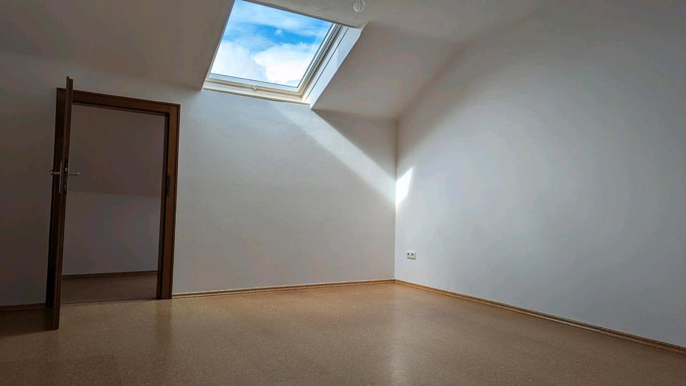 Etagenwohnung Perl - 4 Zimmer, 65 m&sup2;, 850&euro; | Angebot:24996703