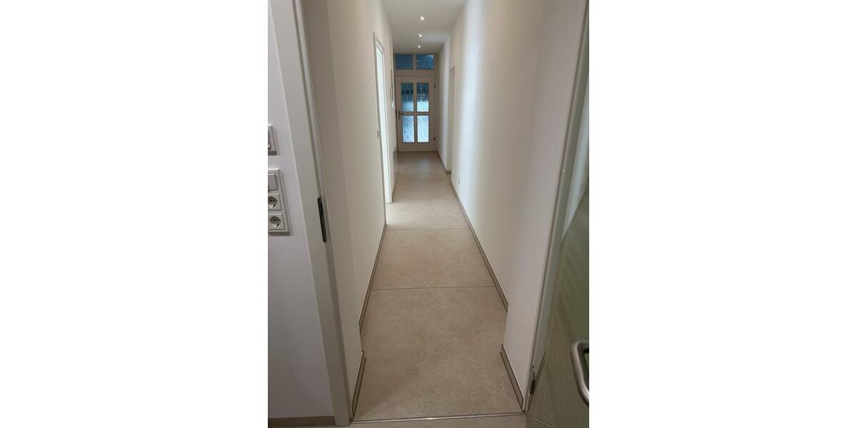 2 Raum Wohnung 66 m2 1 zimmer