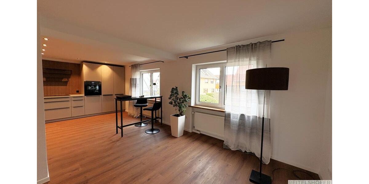 Erdgeschoßwohnung Wolframs-Eschenbach Eschenbach - 4 Zimmer, 130 m&sup2;, 1.200&euro; | Angebot:26645449