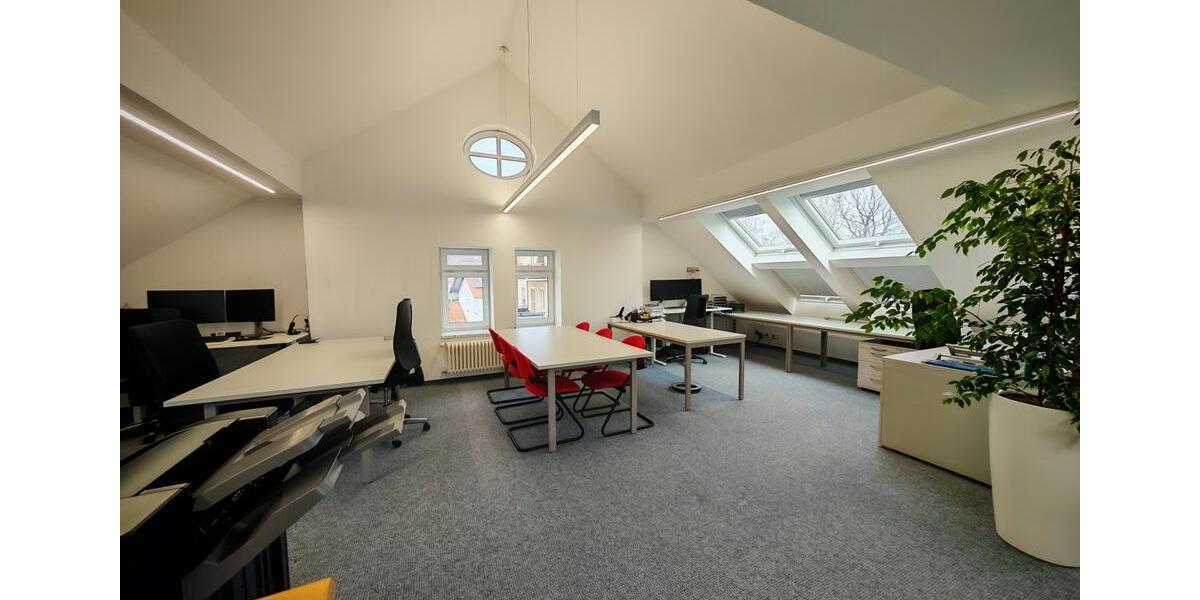 Einfamilienhaus Ottobeuren - 7 Zimmer, 201 m&sup2;, 2.950&euro; | Angebot:25612524