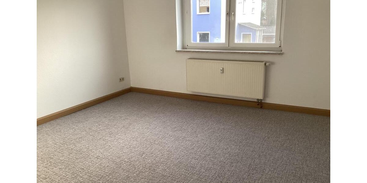 Etagenwohnung Oederan - 3 Zimmer, 95 m&sup2;, 522&euro; | Angebot:25349214