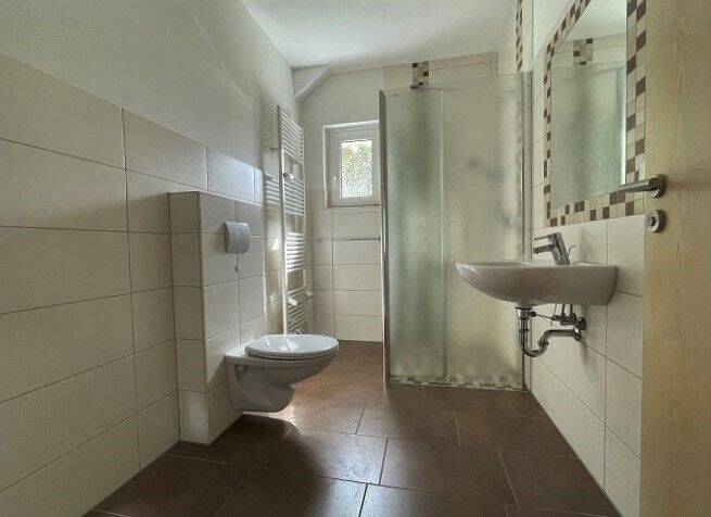 Etagenwohnung Oschersleben - 2 Zimmer, 64 m&sup2;, 363&euro; | Angebot:26807250