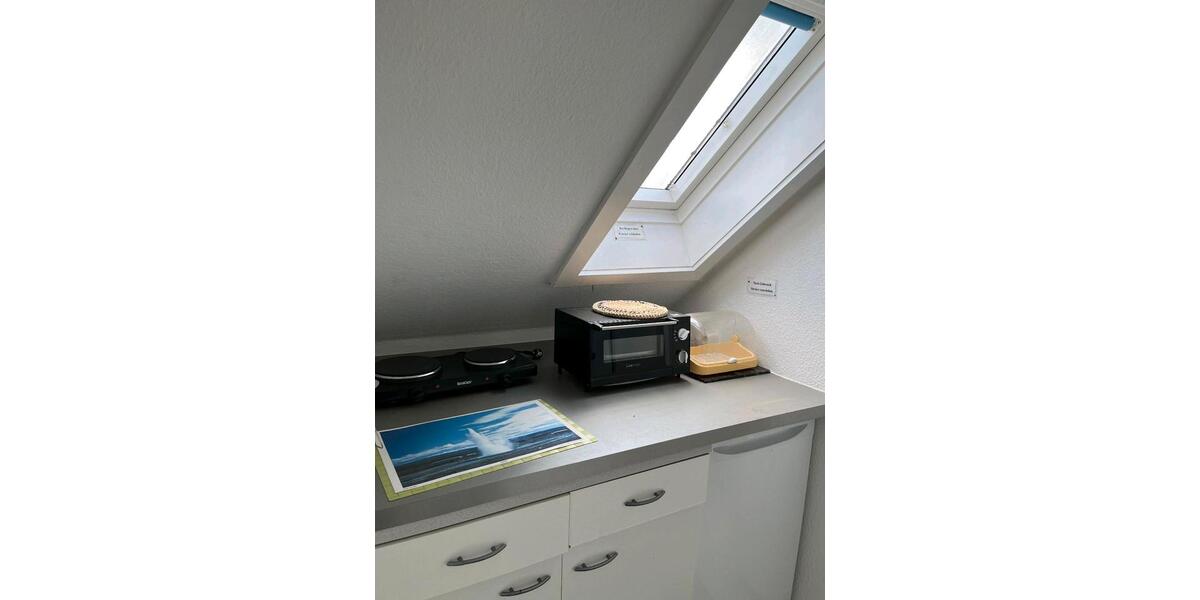 Dachgeschoßwohnung Horn-Bad Meinberg Bad Meinberg - 1 Zimmer, 25 m&sup2;, 430&euro; | Angebot:25397371