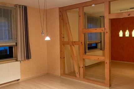 Haus Breitenworbis - 5 Zimmer, 167 m&sup2;, 850&euro; | Angebot:23616308