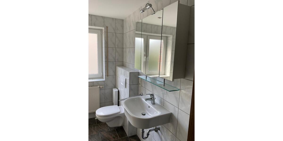 Dachgeschoßwohnung Mechernich - 3 Zimmer, 107 m&sup2;, 909&euro; | Angebot:27586951