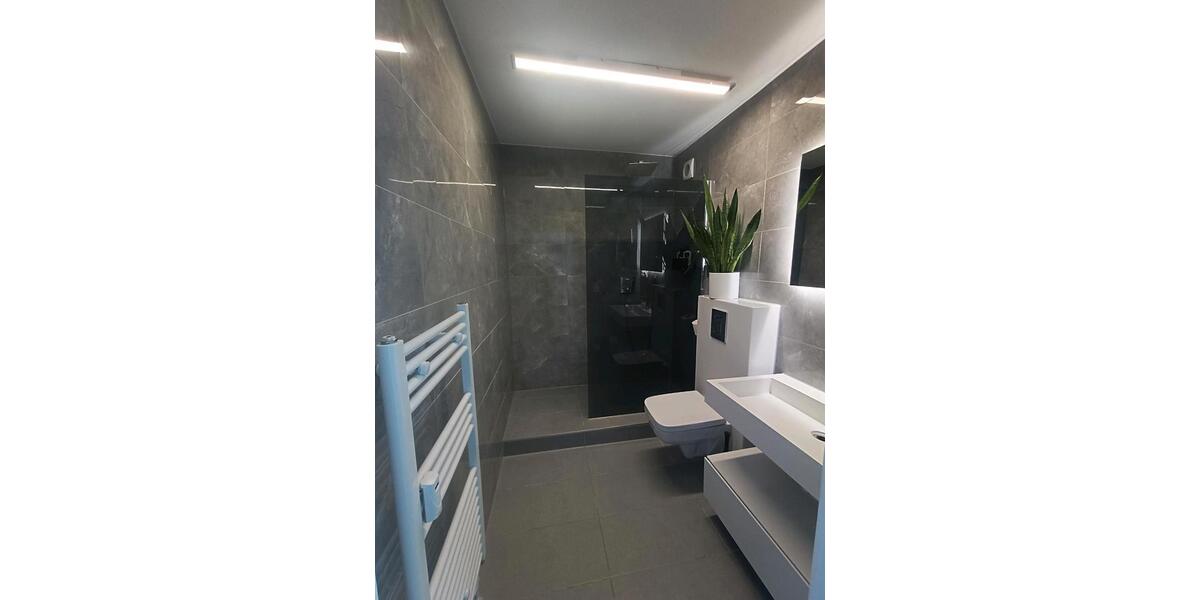 Etagenwohnung Gärtringen - 2 Zimmer, 65 m&sup2;, 1.300&euro; | Angebot:24840639