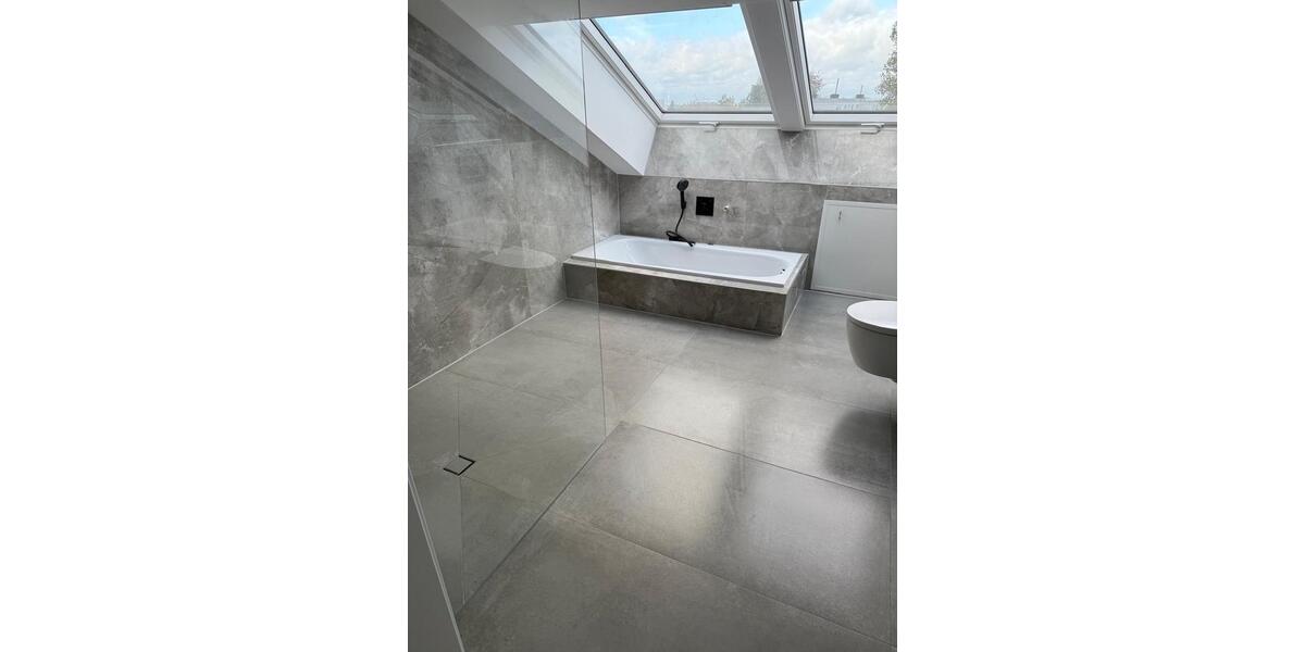 Dachgeschoßwohnung Ahlen - 4 Zimmer, 153 m&sup2;, 1.800&euro; | Angebot:24815718