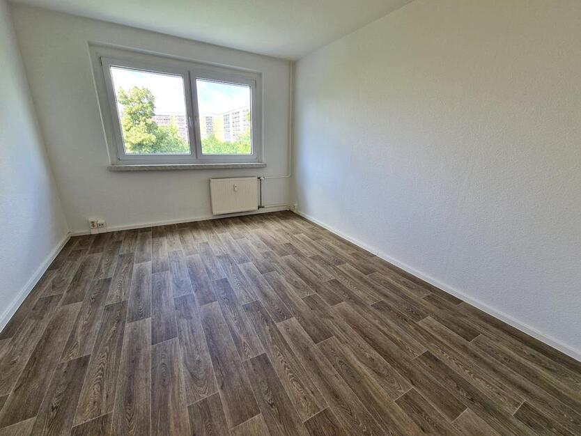 4-Zimmer-Wohnung im 4. Obergeschoss zu vermieten