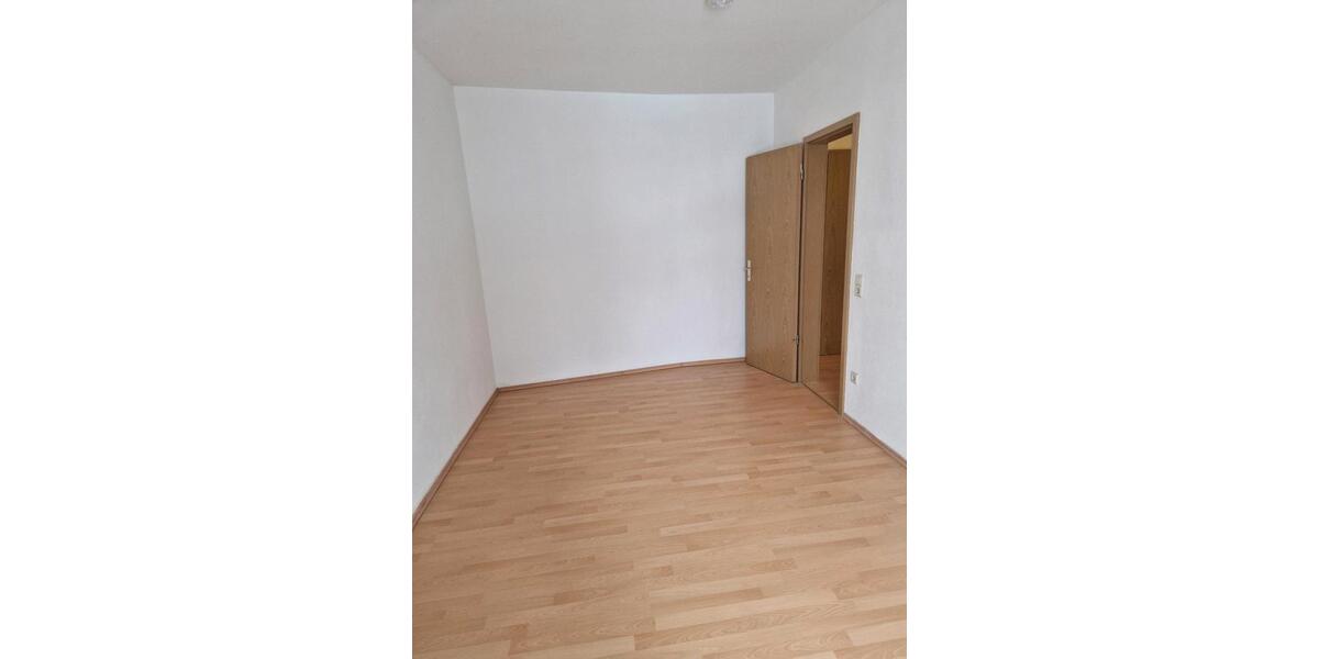 Etagenwohnung Illertissen - 1 Zimmer, 46 m&sup2;, 250&euro; | Angebot:24703612
