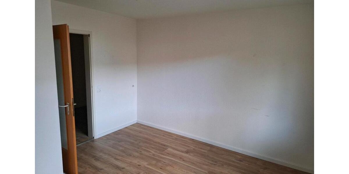 Etagenwohnung Ulm Obertalfingen - 3 Zimmer, 80 m&sup2;, 1.230&euro; | Angebot:25237193