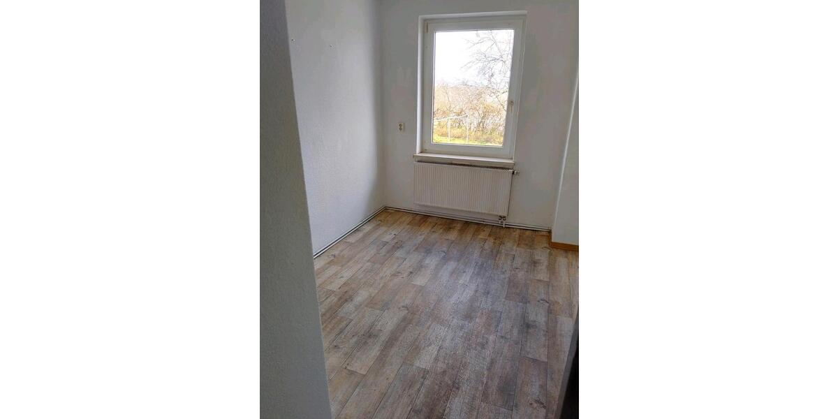 Erdgeschoßwohnung Belgern-Schildau Schildau - 3 Zimmer, 67 m&sup2;, 310&euro; | Angebot:24766855