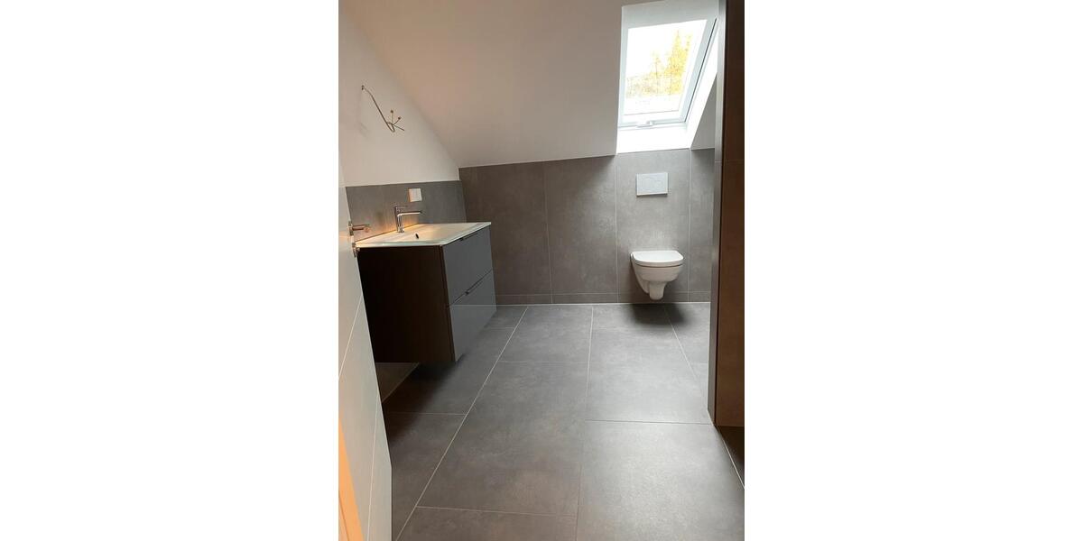 Mehrfamilienhaus, Wohnhaus Marktbreit - 9 Zimmer, 275 m&sup2;, 3.025&euro; | Angebot:26252327