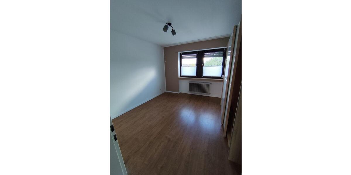 Etagenwohnung Düren Rölsdorf - 2 Zimmer, 58 m&sup2;, 830&euro; | Angebot:26256393