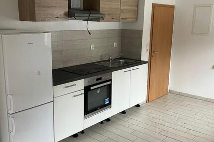 Wohnung Waldkraiburg - 4 Zimmer, 119 m&sup2;, 1.500&euro; | Angebot:25167360
