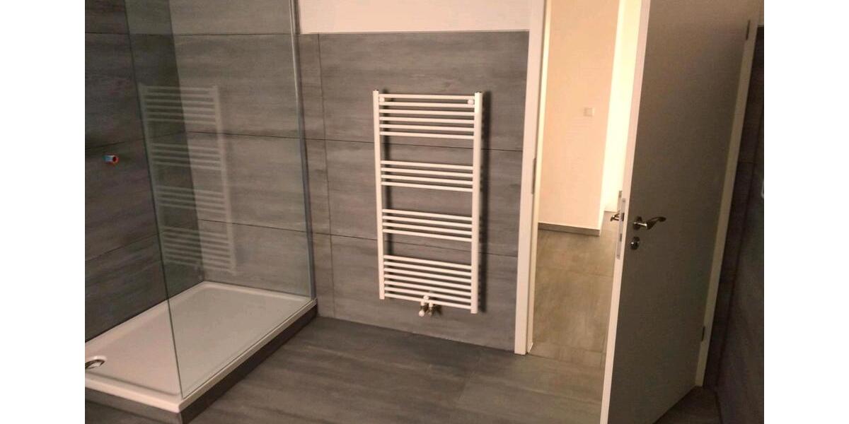 Doppelhaushälfte Bergen - 6 Zimmer, 154 m&sup2;, 1.500&euro; | Angebot:25919583