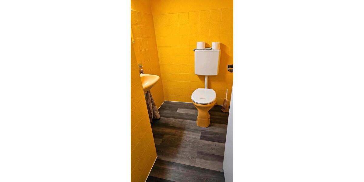 Einfamilienhaus Waldmünchen - 9 Zimmer, 300 m&sup2;, 1.500&euro; | Angebot:26594504