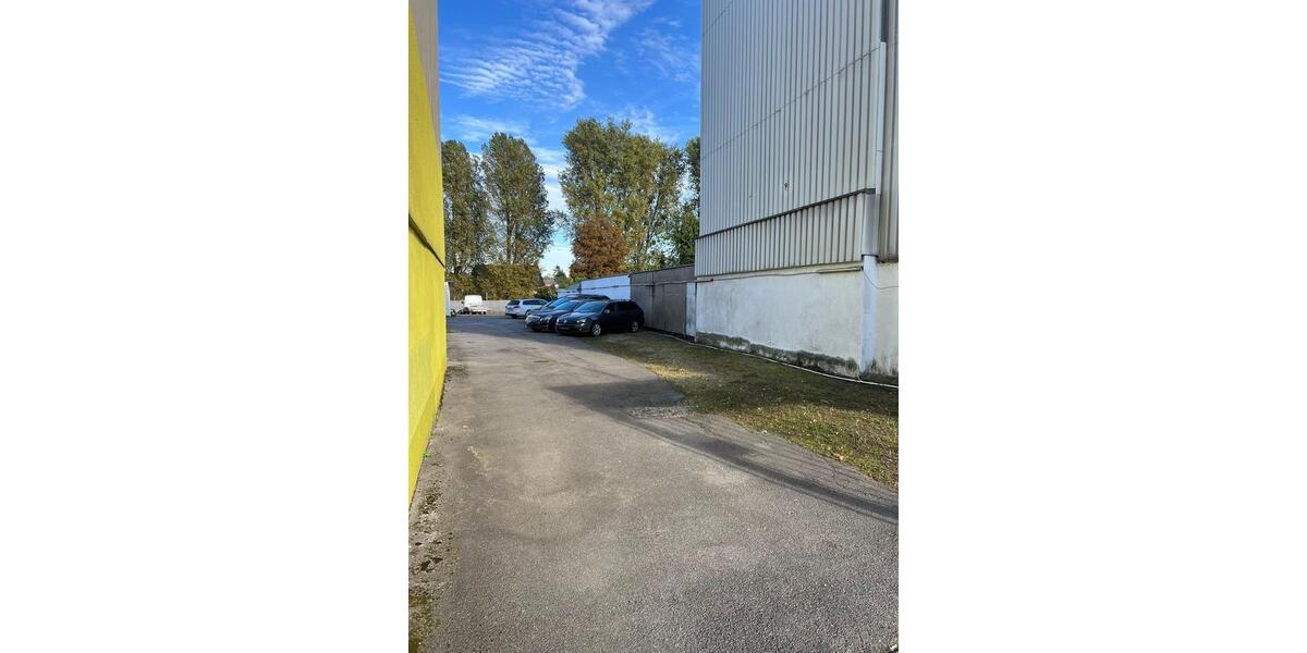 Autohandel mit Büro, KFZ-Handel, Grundstück, Autoplatz,Stellplatz zimmer