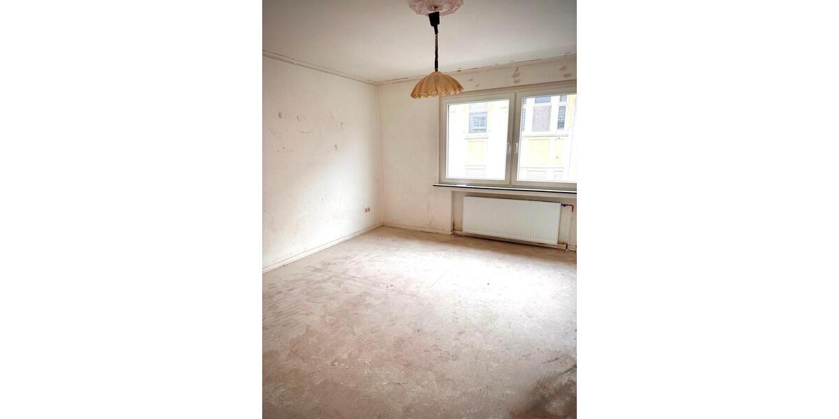 Etagenwohnung Duisburg Rheinhausen - 3 Zimmer, 130 m&sup2;, 900&euro; | Angebot:25131168
