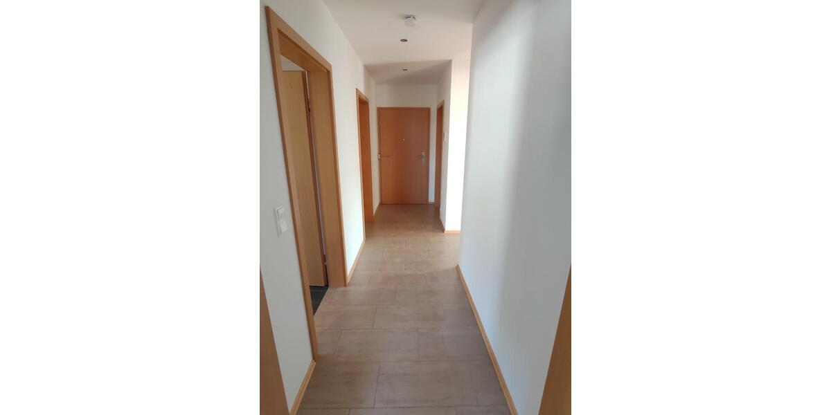 Dachgeschoßwohnung Passau Mühltal - 3 Zimmer, 98 m&sup2;, 1.000&euro; | Angebot:24678580