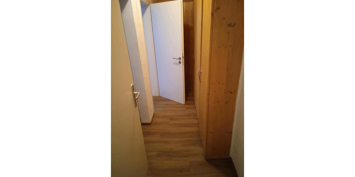 Erdgeschoßwohnung Röthlein - 1 Zimmer, 20 m&sup2;, 450&euro; | Angebot:25339745