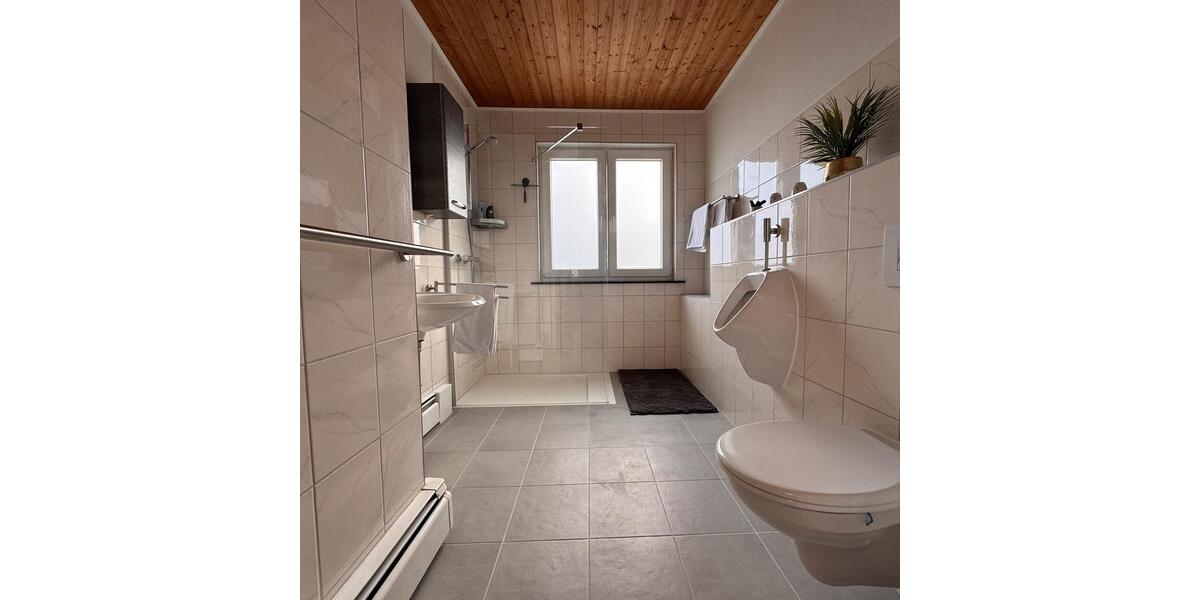 Wohnen auf Zeit Lübeck Sankt Jürgen - 3 Zimmer, 85 m&sup2;, 30&euro; | Angebot:25978141