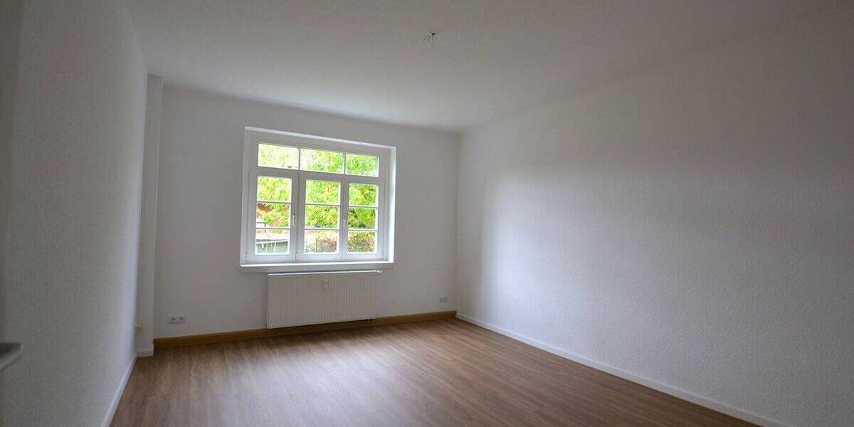 Etagenwohnung Dresden Leuben - 1 Zimmer, 45 m&sup2;, 362&euro; | Angebot:26160854