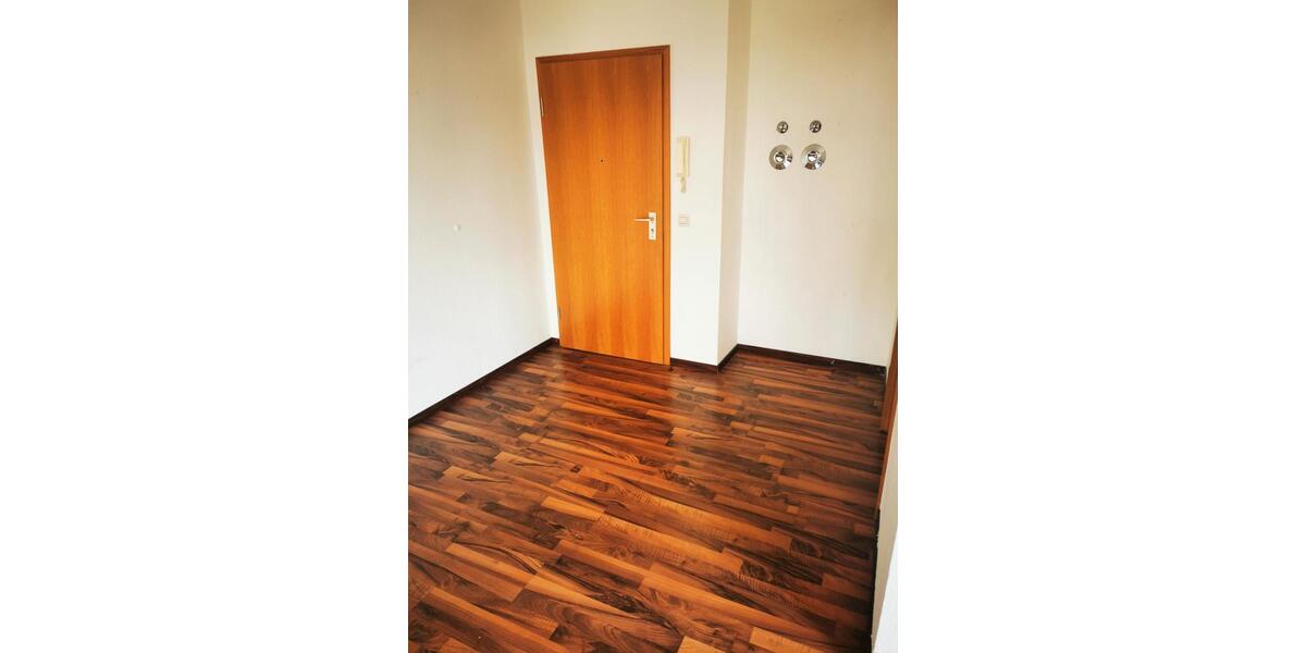 Etagenwohnung Freiburg im Breisgau - 1 Zimmer, 34 m&sup2;, 930&euro; | Angebot:26693298